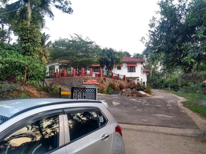 Emerald Castle Villa Madikeri Zewnętrze zdjęcie