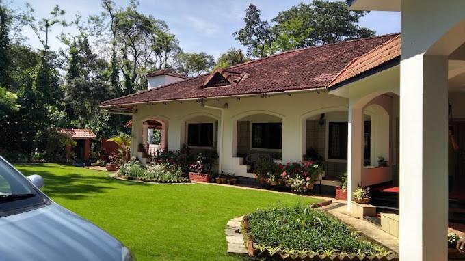 Emerald Castle Villa Madikeri Zewnętrze zdjęcie